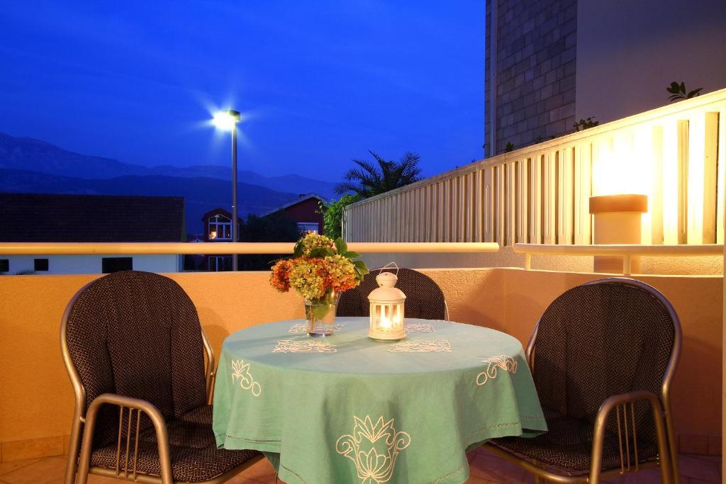 Apartments Vila Galileo ブドヴァ 部屋 写真