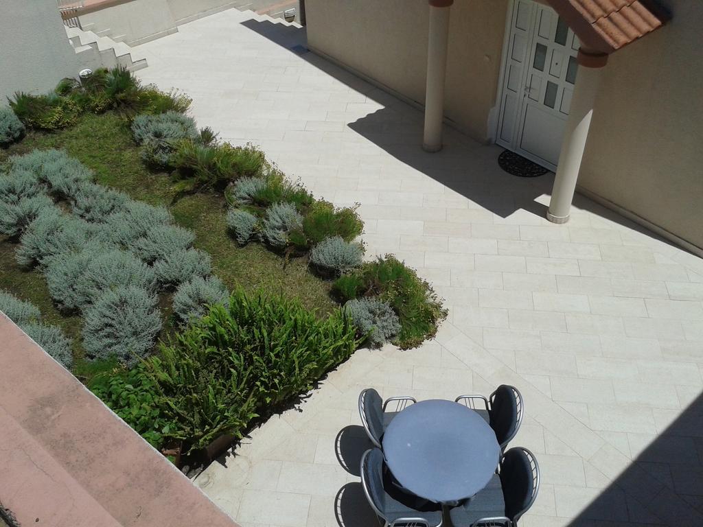 Apartments Vila Galileo ブドヴァ 部屋 写真